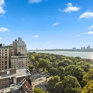Hotel Riverside Tower, Nowy Jork